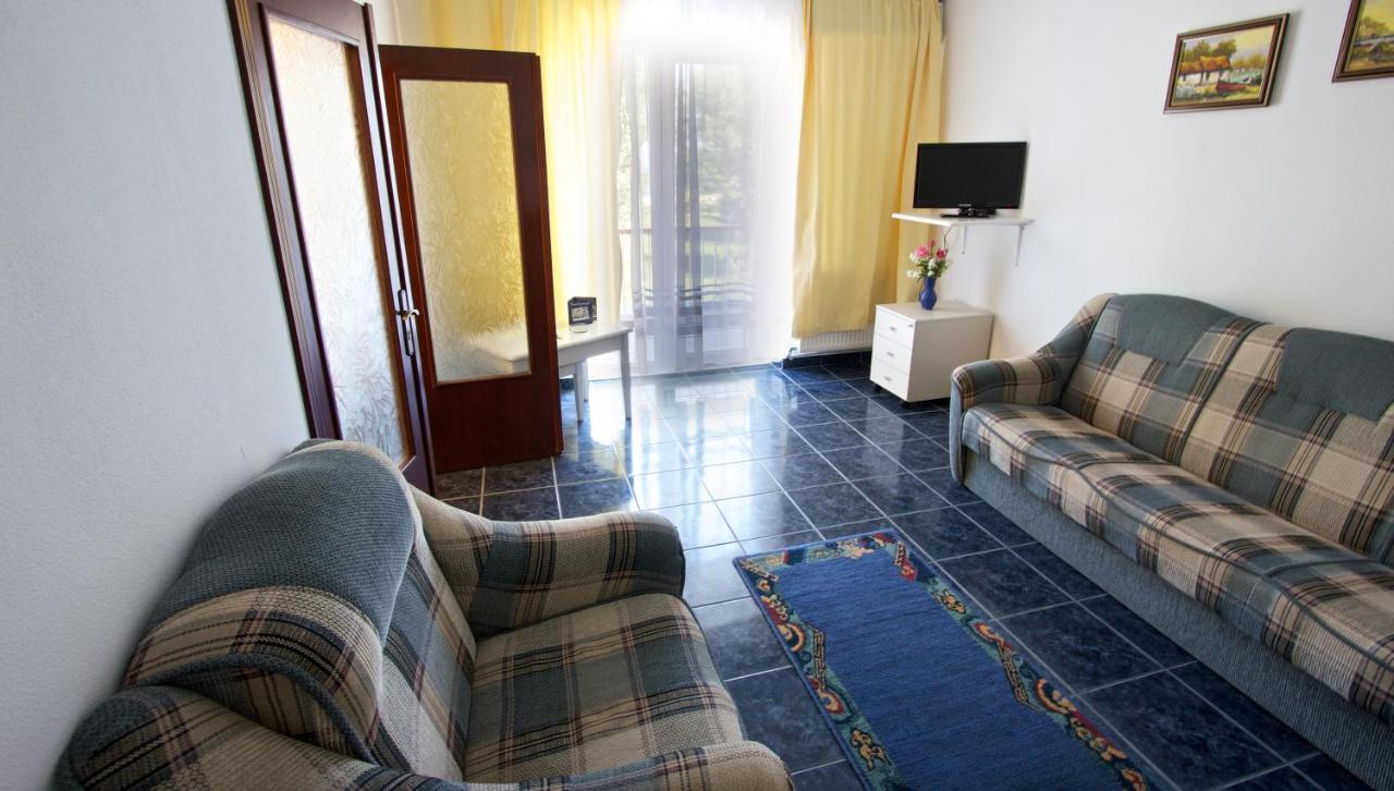Hotel Central Mamaia Eksteriør bilde